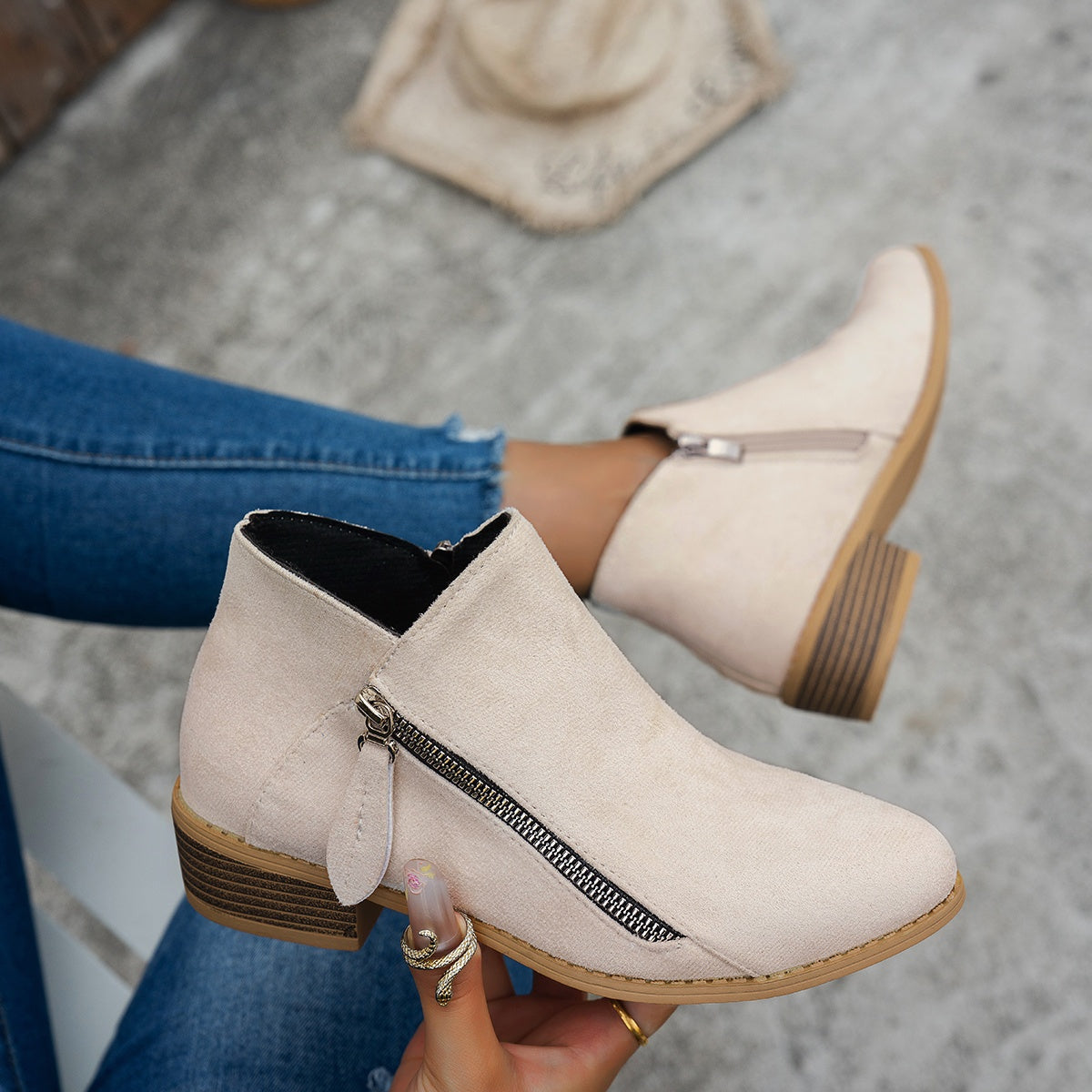 Warren | Timeless Side-Zip Ankle Boots