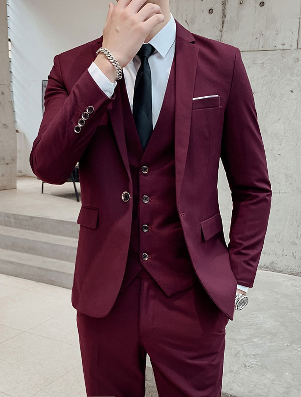 Warren | Single Breasted Two-buttons 3 Pieces Suit