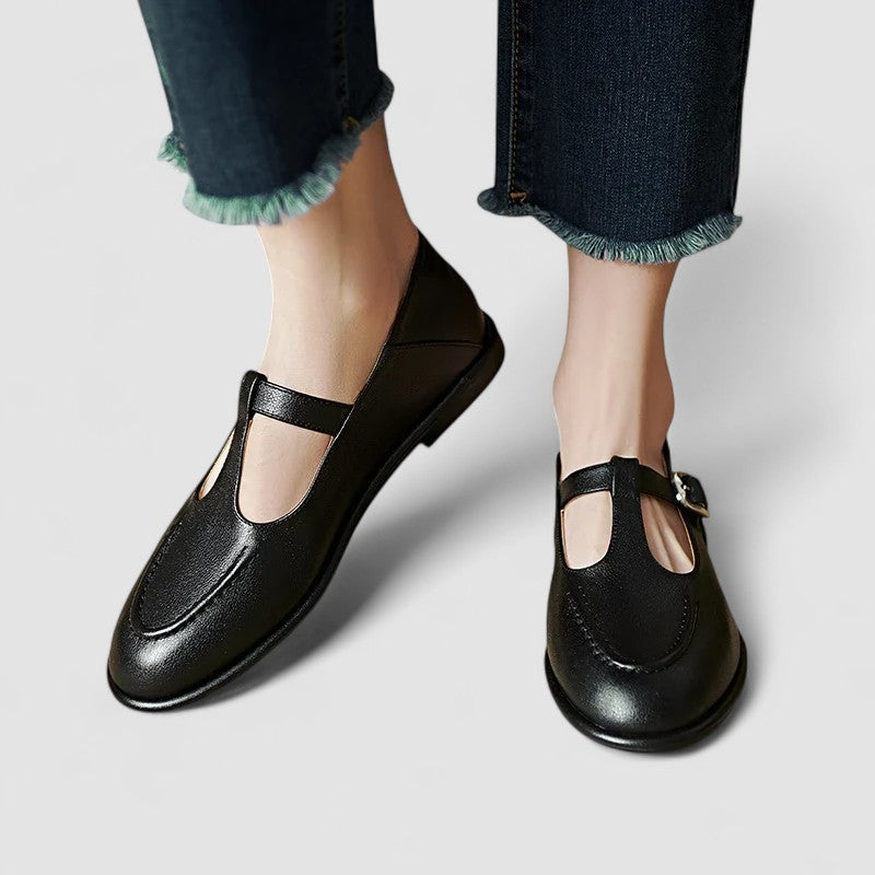 Warren | Classic T-Bar Mary Jane Flats