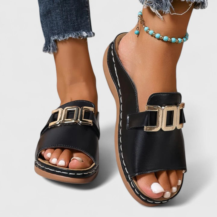 Senna | Comfortable Buckle Everyday Sandals