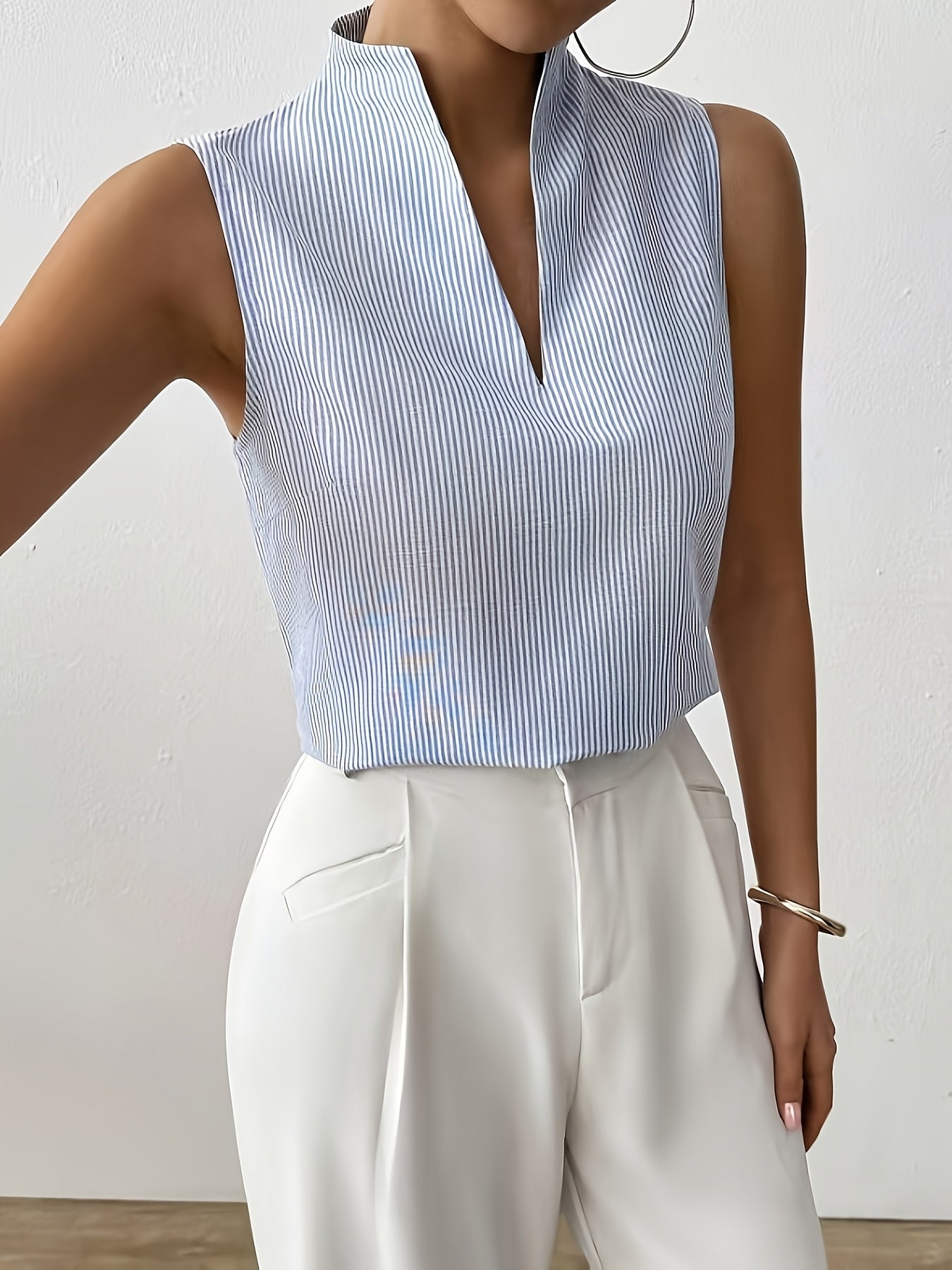 Warren | Striped Sleeveless V-Neck Top
