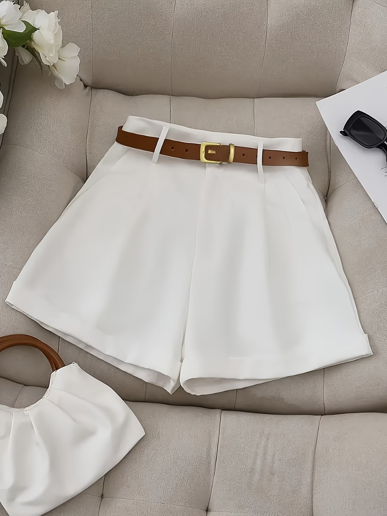 Warren | Classic Belted Everyday Short