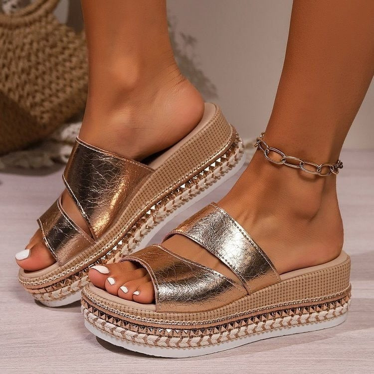 Odette | Comfortable Shiny  Platform Sandals